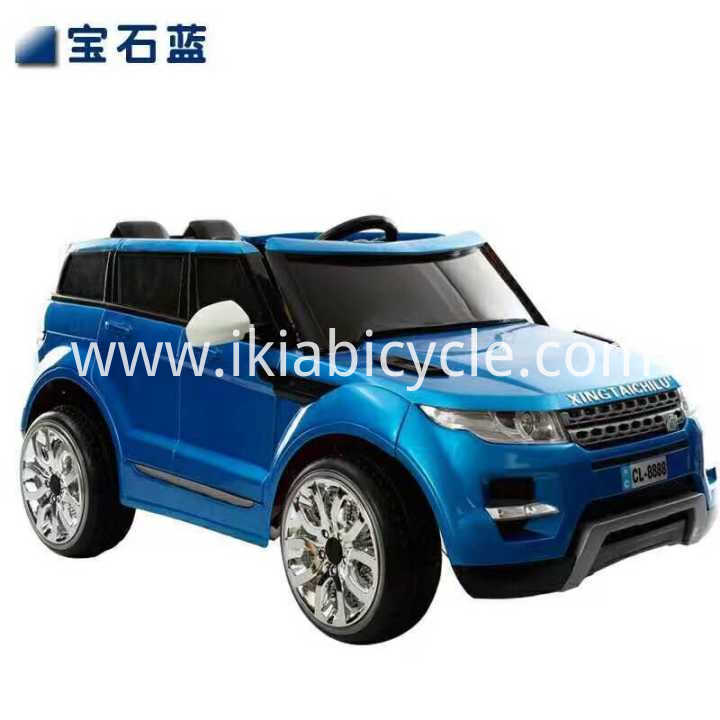 蓝色儿童玩具骑车